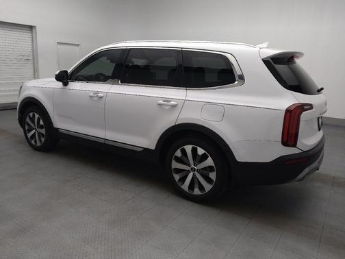Glacial White Pearl 2022 Kia Telluride EX