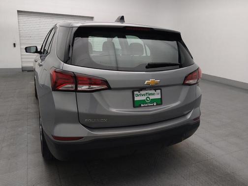 Sterling Gray Metallic 2023 Chevrolet Equinox LS
