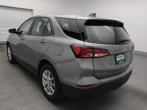 Sterling Gray Metallic 2023 Chevrolet Equinox LS
