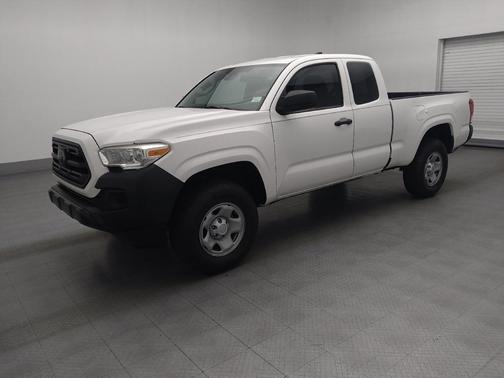 2018 Toyota Tacoma SR