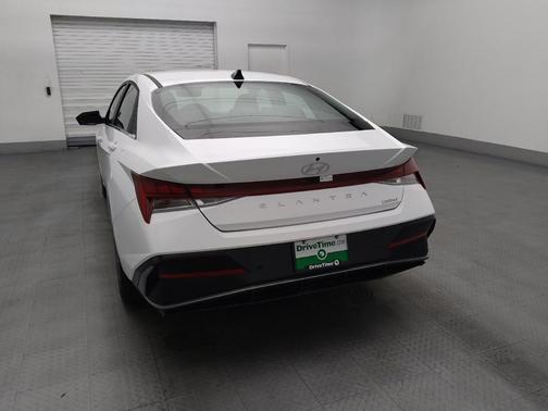 Serenity White 2024 Hyundai ELANTRA Limited