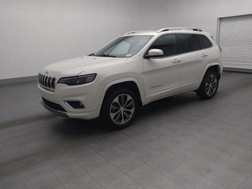 2019 Jeep Cherokee Overland