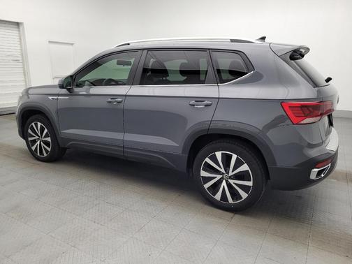 Gray 2022 Volkswagen Taos 1.5T SE