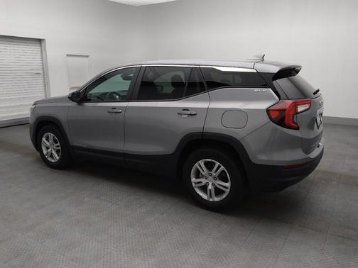 Sterling Metallic 2023 GMC Terrain SLE