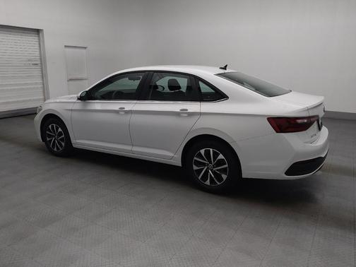 Pure White 2023 Volkswagen Jetta 1.5T S