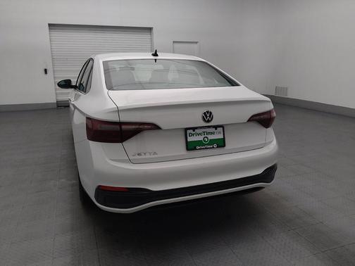 Pure White 2023 Volkswagen Jetta 1.5T S