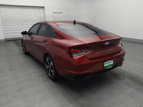 Ultimate Red 2023 Hyundai ELANTRA SEL