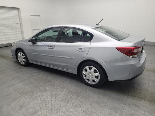 Ice Silver Metallic 2022 Subaru Impreza Base