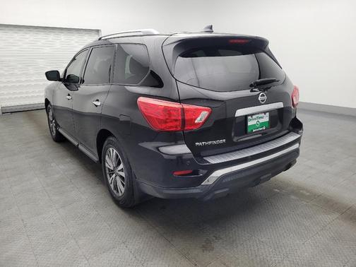 2020 Nissan Pathfinder S 2WD