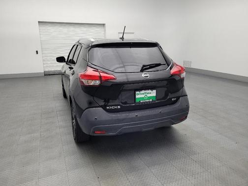 2020 Nissan Kicks SV