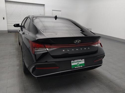 Abyss Black 2025 Hyundai ELANTRA Sport