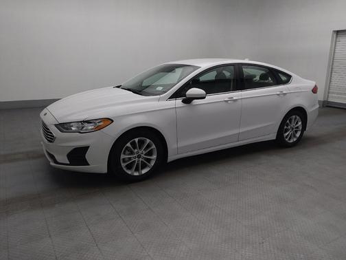White 2020 Ford Fusion SE