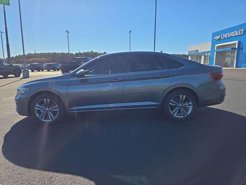 2023 Volkswagen Jetta 1.5T SE