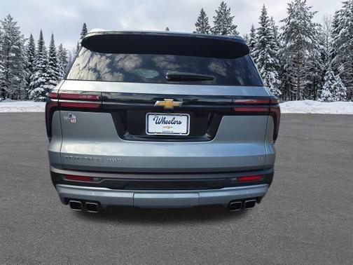 2024 Chevrolet Traverse LT