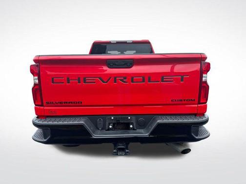 2021 Chevrolet Silverado 2500 Custom