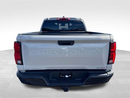 White Sands 2026 Chevrolet Colorado ZR2