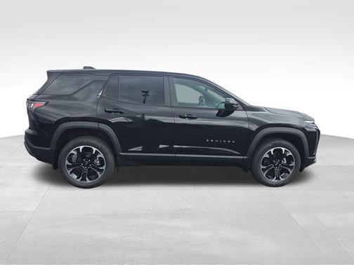 Mosaic Black Metallic 2026 Chevrolet Equinox 1LT