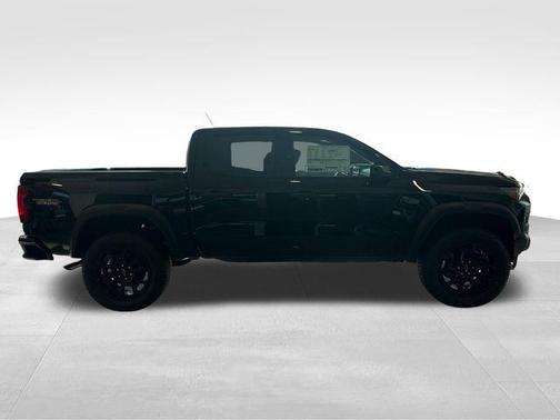 Black 2026 Chevrolet Colorado Trail Boss