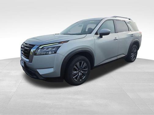 Brilliant Silver Metallic 2024 Nissan Pathfinder SV 4WD