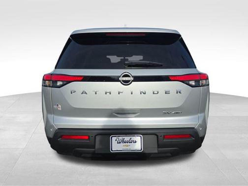 Brilliant Silver Metallic 2024 Nissan Pathfinder SV 4WD