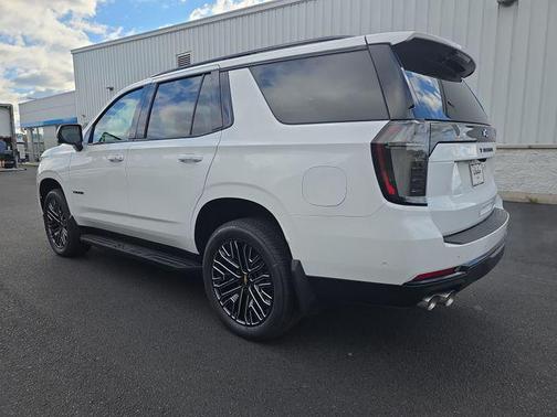 2026 Chevrolet Tahoe 4WD RST