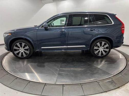 2022 Volvo XC90 T6 Inscription 6 Passenger