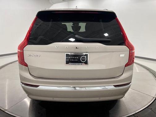 2024 Volvo XC90 Recharge Plug-In Hybrid T8 Plus Bright Theme 7 Passenger