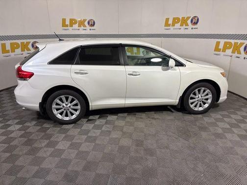 2011 Toyota Venza Base
