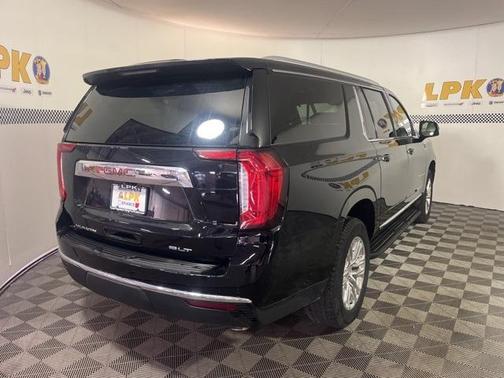2021 GMC Yukon XL SLT
