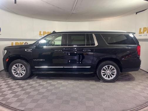 2021 GMC Yukon XL SLT