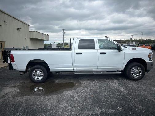 Bright White Clearcoat 2023 RAM 2500 Tradesman
