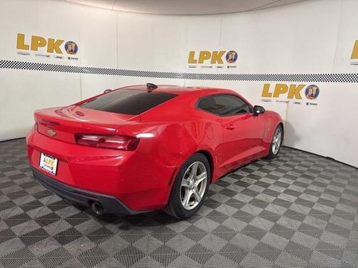 2017 Chevrolet Camaro 1LT