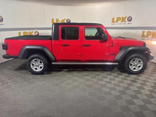 2020 Jeep Gladiator Sport