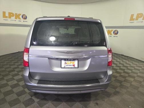 2013 Chrysler Town & Country Touring-L