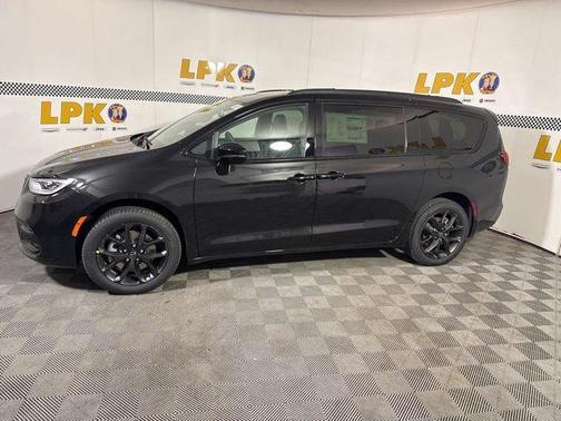 2026 Chrysler Pacifica Limited