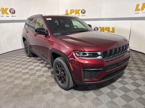 2026 Jeep Grand Cherokee Laredo
