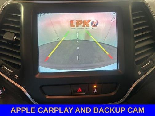Bright White Clearcoat 2022 Jeep Cherokee Latitude Lux