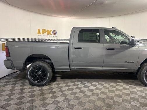 Ceramic Gray Clearcoat 2026 RAM 2500 Big Horn