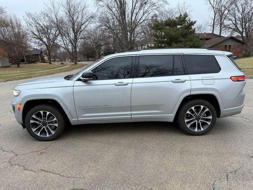 2023 Jeep Grand Cherokee L Overland