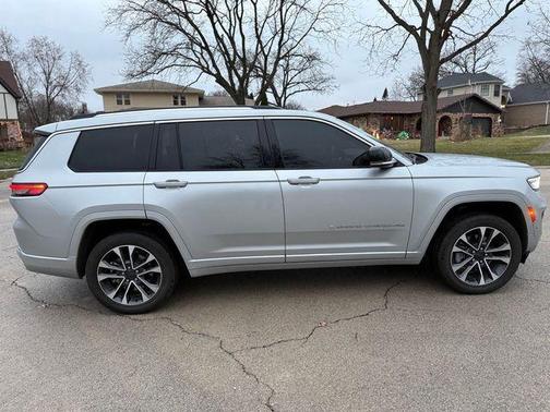 2023 Jeep Grand Cherokee L Overland