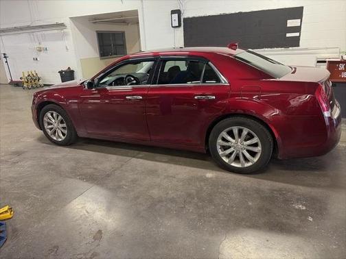 2018 Chrysler 300 Limited