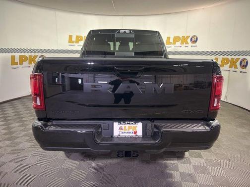 Diamond Black 2026 RAM 2500 Limited