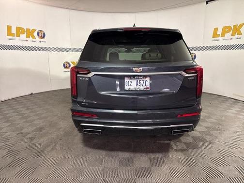2022 Cadillac XT6 Premium Luxury AWD