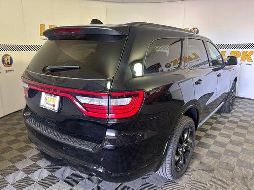 Black Clearcoat 2026 Dodge Durango GT