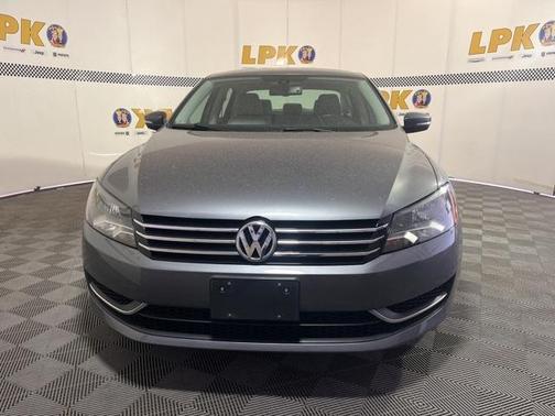 2014 Volkswagen Passat 1.8T Sport