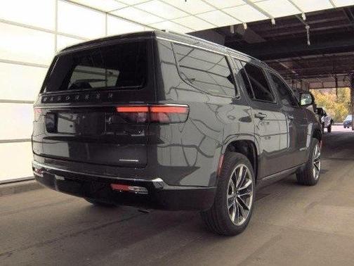2023 Jeep Wagoneer Series III