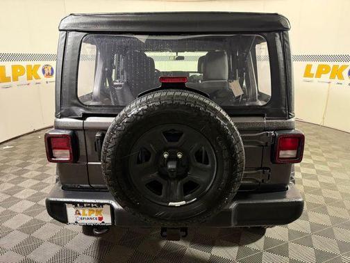 Granite Crystal Clearcoat Metallic 2025 Jeep Wrangler Sport