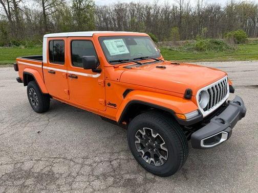 Sahara Beige 2026 Jeep Gladiator Sport