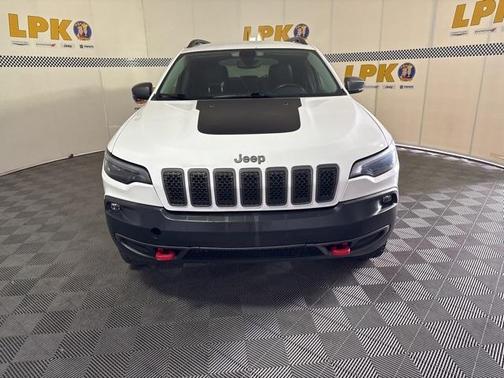 2020 Jeep Cherokee Trailhawk