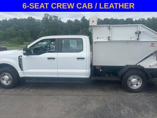 Oxford White 2023 Ford F-250 XL